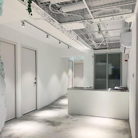 White Space Design Hotel Тайбэй Экстерьер фото